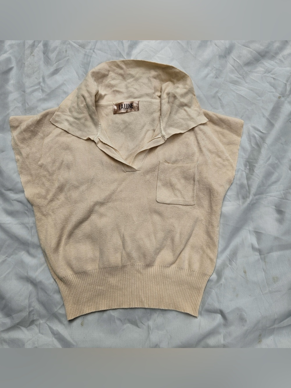 Cream V-Neck Short Sleeve Knit Top